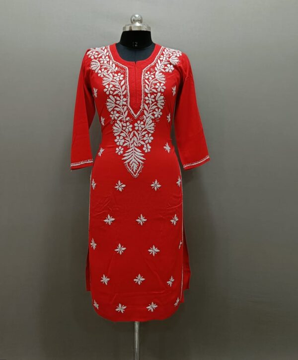 Aashvi Elegant Bloom Kurti - Image 3